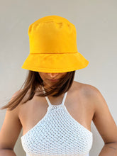 Carica l'immagine nel visualizzatore di Gallery, Bucket hat fabric