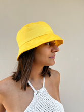 Carica l'immagine nel visualizzatore di Gallery, Bucket hat fabric