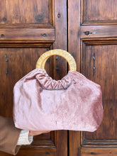 Carica l'immagine nel visualizzatore di Gallery, Baguette bag rosé