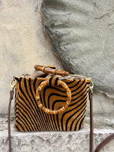 Carica l'immagine nel visualizzatore di Gallery, Peggy bag Safari