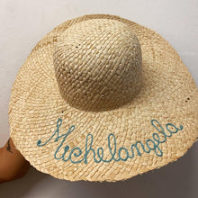 Carica l'immagine nel visualizzatore di Gallery, Cappello in mais Africa