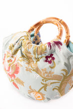 Carica l'immagine nel visualizzatore di Gallery, Sissi mini bag in seta acqua