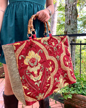 Carica l'immagine nel visualizzatore di Gallery, Tote bag bamboo red