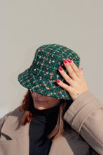Carica l'immagine nel visualizzatore di Gallery, Bucket hat Gold Green