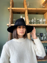 Carica l'immagine nel visualizzatore di Gallery, Cappello Fedora large lapin black