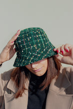 Carica l'immagine nel visualizzatore di Gallery, Bucket hat Gold Green