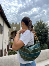 Carica l&#39;immagine nel visualizzatore di Gallery, Hobo bag Turquoise
