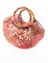 Carica l&#39;immagine nel visualizzatore di Gallery, Penelope mini bag in seta corallo
