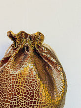 Carica l&#39;immagine nel visualizzatore di Gallery, Secchiello Snake verde oro
